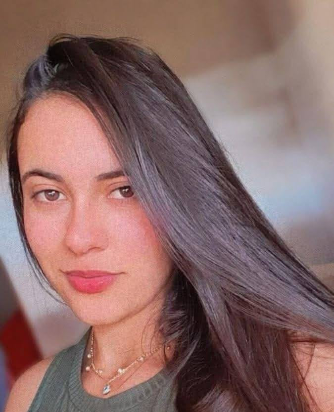 <strong>Camila R.</strong>